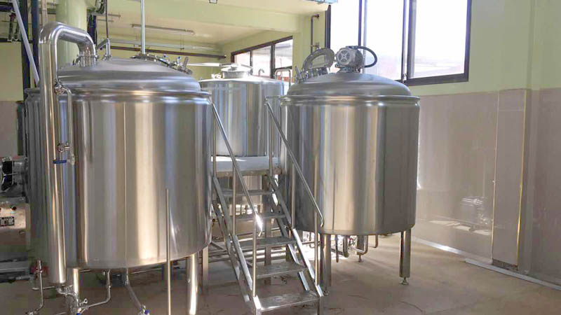 Bolivien 1000L Brauerei und Zubehör2