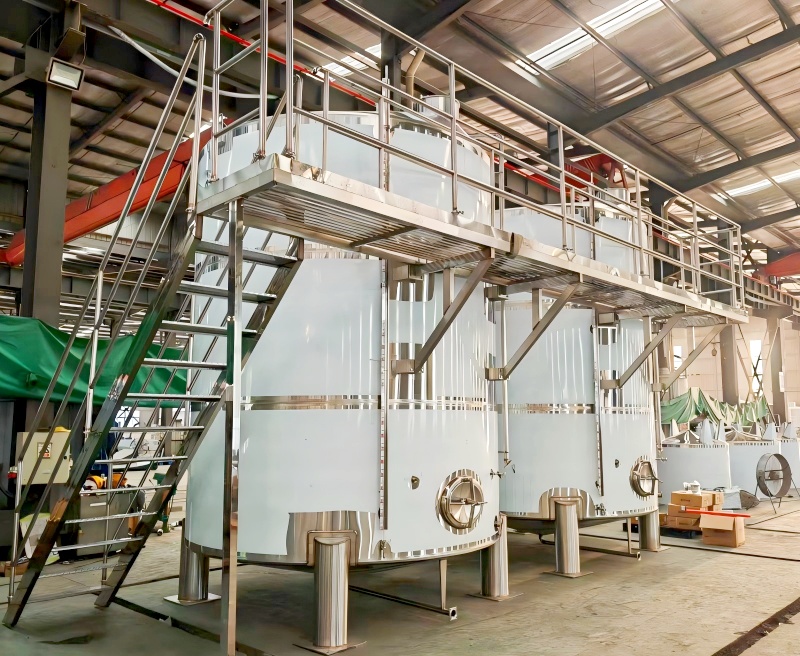juice sorage tank