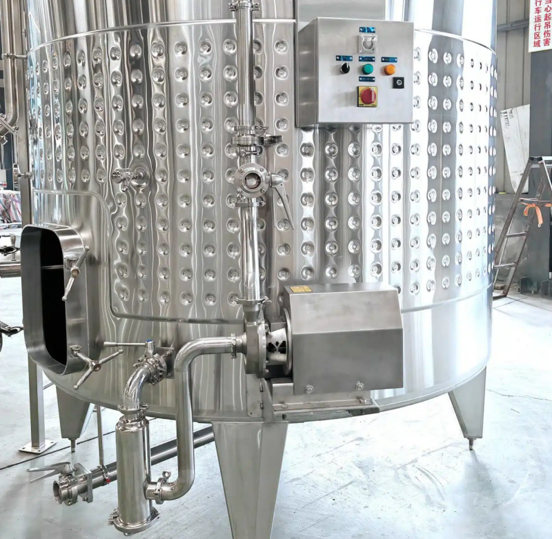 pump over tank  (1)